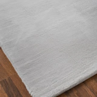 B&M Luxury Faux Fur Super Soft Rug 60 X 110cm - Silver 4 B&M Luxury Faux Fur Super Soft Rug 60 X 110cm - Silver - Image 2