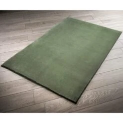 B&M Micro Plush Rug 60 X 110cm - Sage