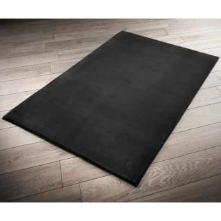 B&M Micro Plush Rug 110 X 160cm - Black 3 B&M Micro Plush Rug 110 X 160cm - Black